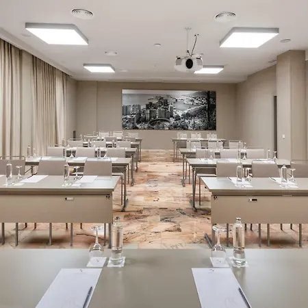 Hotel Salles Centro 4*