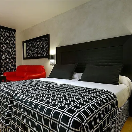 Salles Centro Hotel 4*