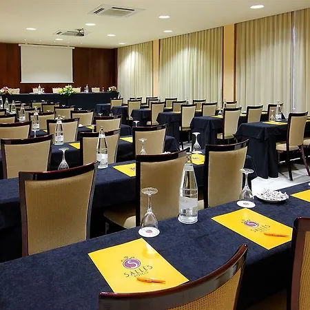 Salles Centro 4*