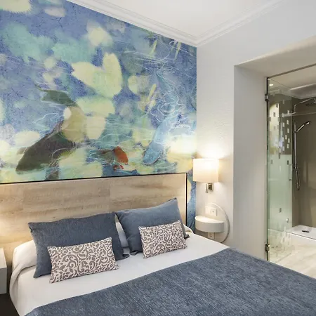 Salles Centro Hotel 4*