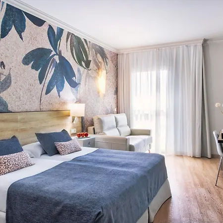 Salles Centro Hotel