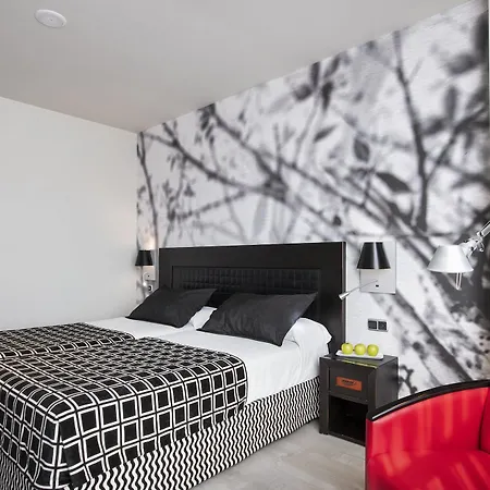 Hotel Salles Centro 4*