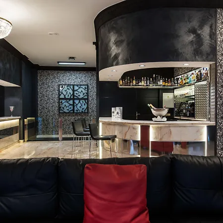 Salles Centro 4* Málaga