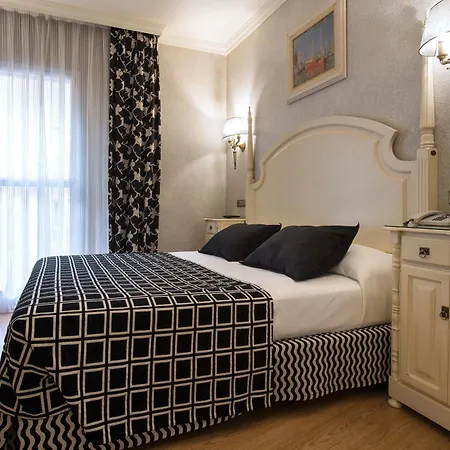 Salles Centro 4*