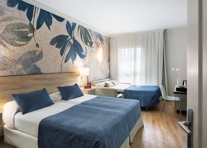 فندق ساليس مالاغا سنترو مالقة