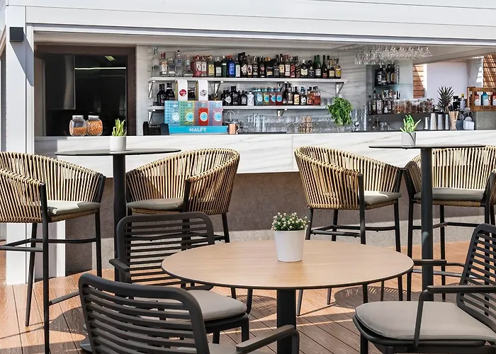 ساليس مالاغا سنترو 4* مالقة