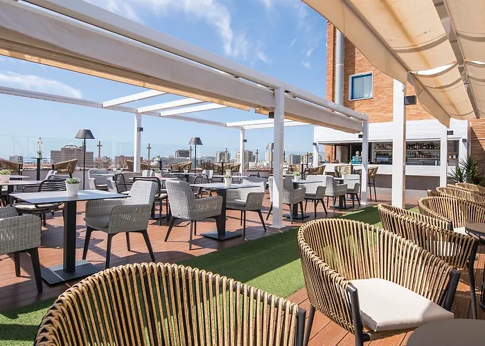 ساليس مالاغا سنترو فندق