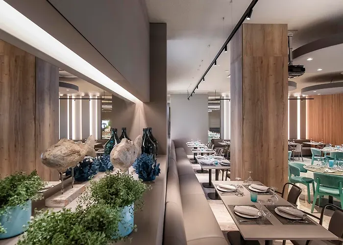 ساليس مالاغا سنترو فندق مالقة