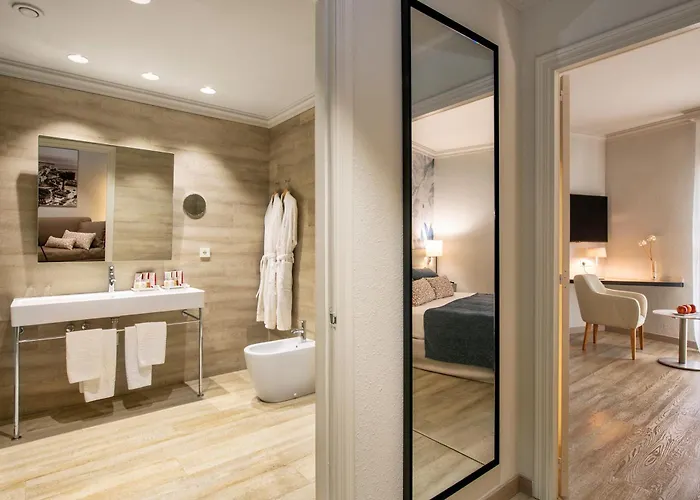 ساليس مالاغا سنترو فندق مالقة