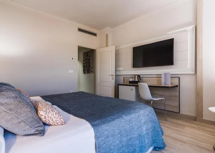 فندق ساليس مالاغا سنترو