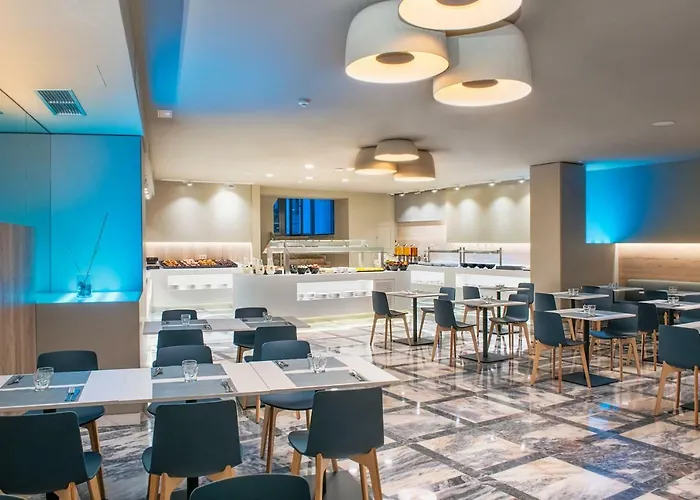 ساليس مالاغا سنترو فندق