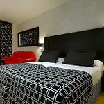 Salles Centro Hotel 4*