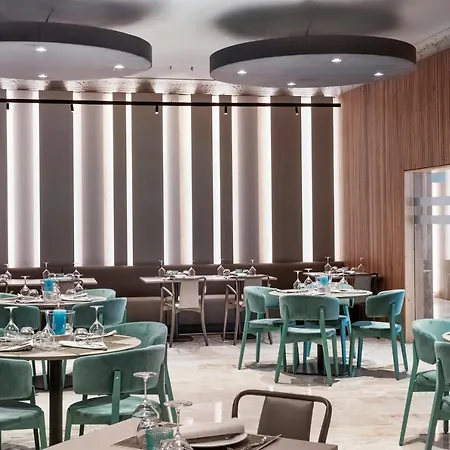 Szálloda Salles Centro 4*