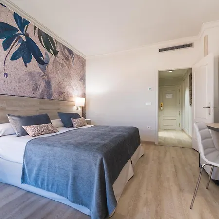 Salles Centro Otel Málaga