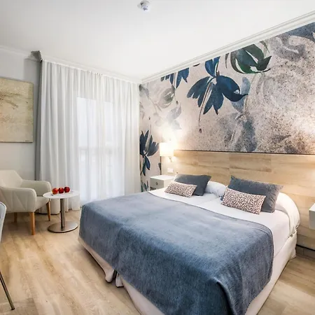 Szálloda Salles Centro 4*