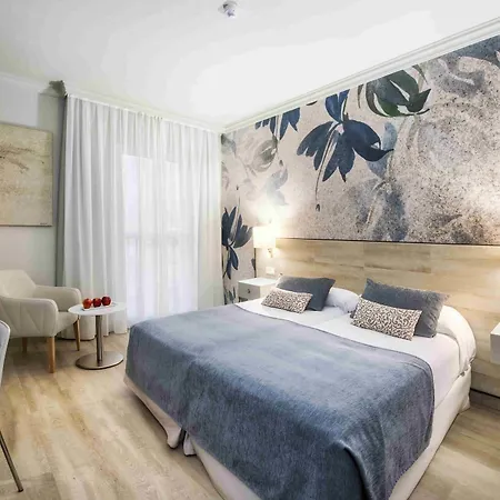 Hotel Salles Centro 4*